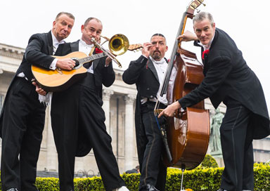 vintage wedding entertainment